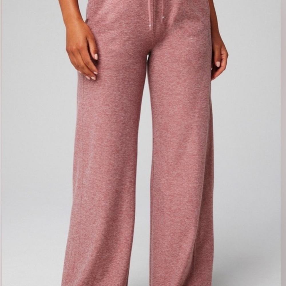 NWT Fabletics Cloud Jersey Wide-Leg Pants – Blush Mauve – Size XS